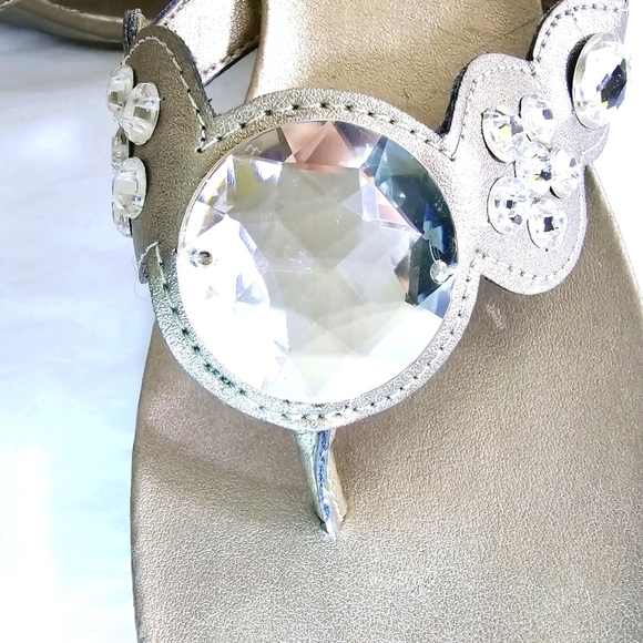 Montego Bay Club Ladies Diva comfy Bling Gems Wedge 2" heel Mule Sandals Size 8 - Picture 6 of 7